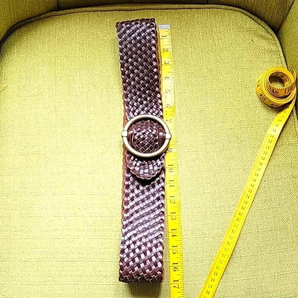 ANN TAYLOR Vintage Large Leather Belt